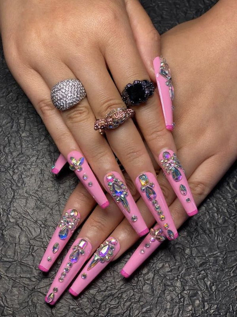 「Black Friday」Handmade 10Pcs Hot Girl Nail Set: Bold & Edgy Styles for a Fierce Look Radiant Salon Quality at Home Easy to Apply Instant Manicure