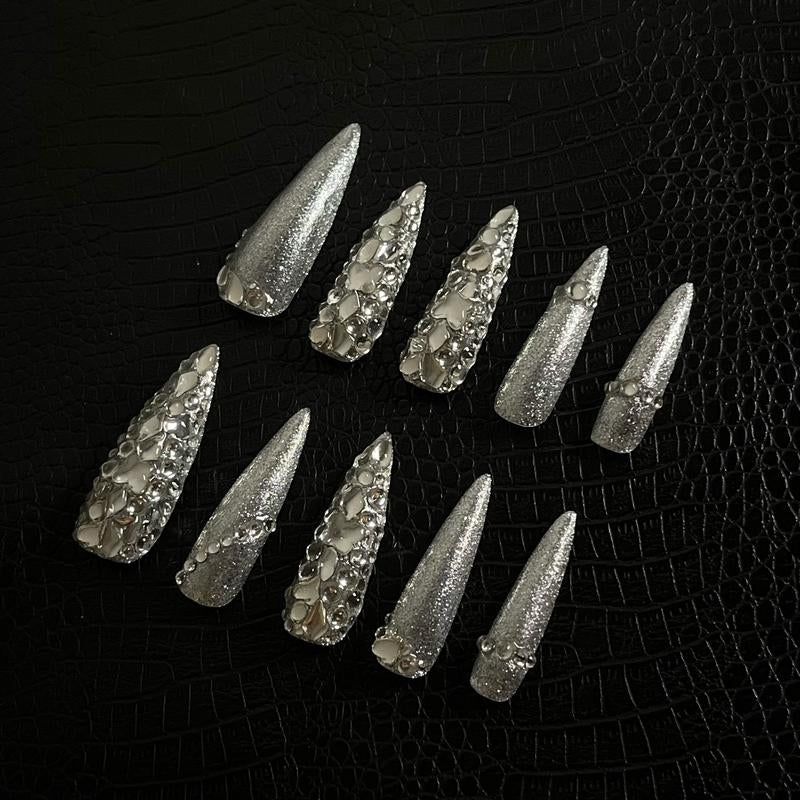 「Black Friday」Handmade 10Pcs Hot Girl Nail Set: Bold & Edgy Styles for a Fierce Look Radiant Salon Quality at Home Easy to Apply Instant Manicure
