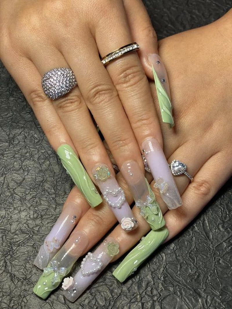 「Black Friday」Handmade 10Pcs Hot Girl Nail Set: Bold & Edgy Styles for a Fierce Look Radiant Salon Quality at Home Easy to Apply Instant Manicure