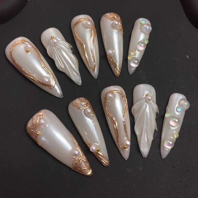 「Black Friday」Handmade 10Pcs Hot Girl Nail Set: Bold & Edgy Styles for a Fierce Look Radiant Salon Quality at Home Easy to Apply Instant Manicure